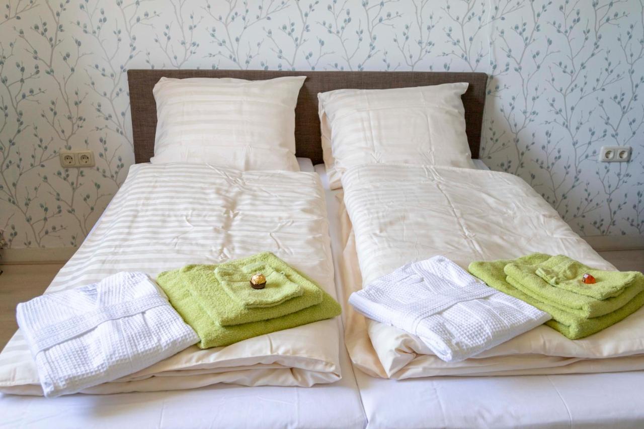 B&B Antoniushoeve Lomm Eksteriør billede