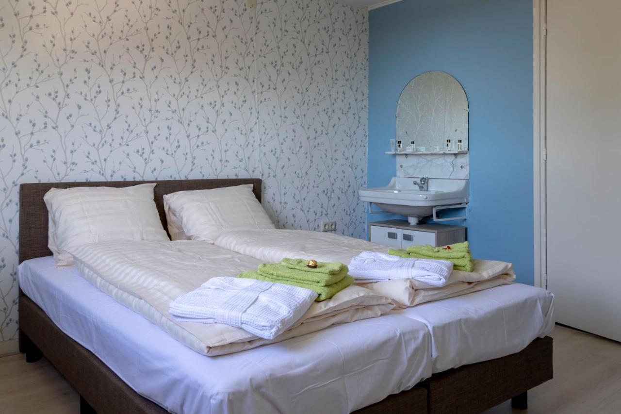 B&B Antoniushoeve Lomm Eksteriør billede